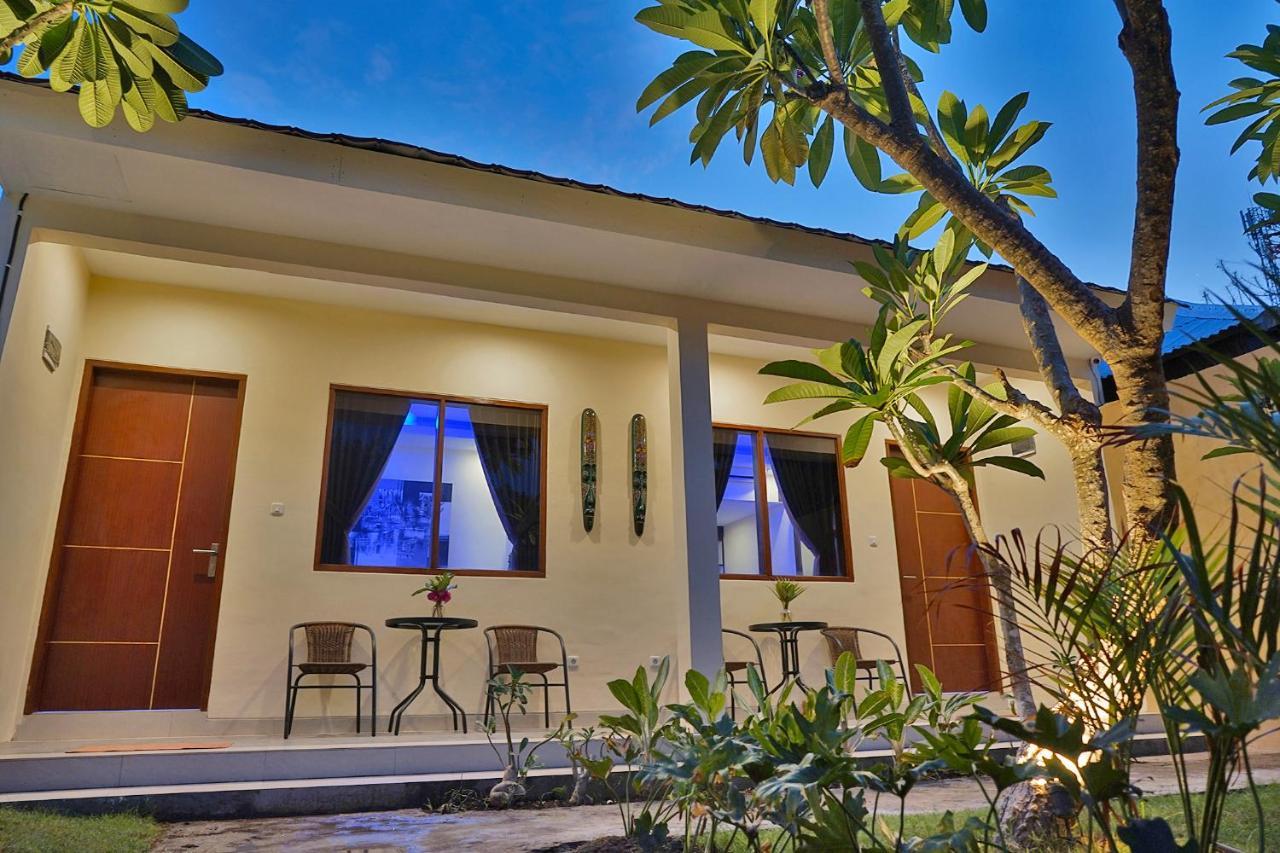 Sari Gili Bungalow Gili Air Buitenkant foto