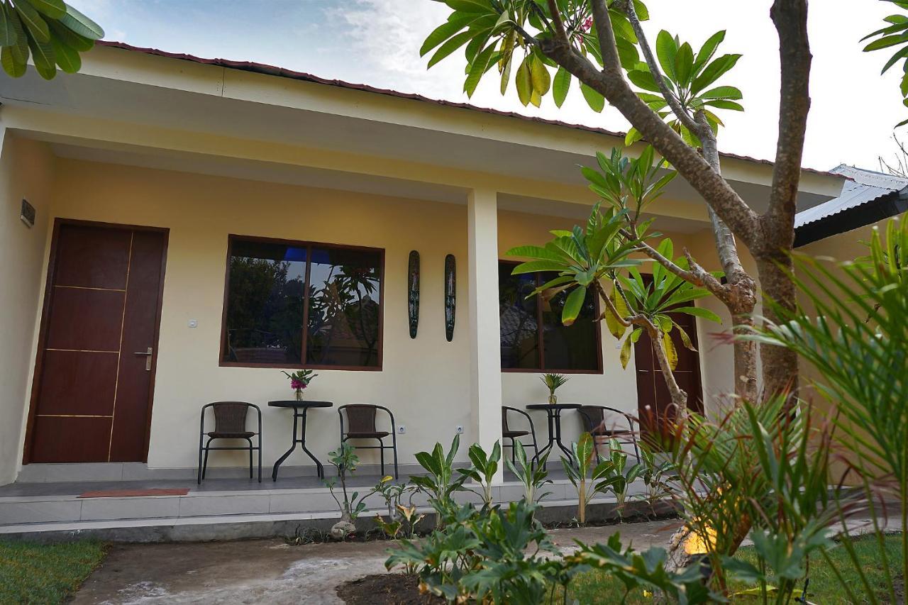 Sari Gili Bungalow Gili Air Buitenkant foto